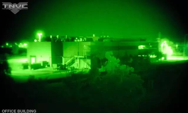 經(jīng)常有顧客詢(xún)問(wèn)應(yīng)該選購(gòu)熱成像還是激光夜視儀,首先我們要之前他們的工作原理