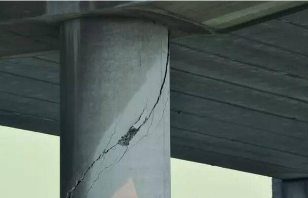 撞橋事故的處理利器，橋梁防撞自動(dòng)監(jiān)測(cè)系統(tǒng)，第一時(shí)間獲取事故信息