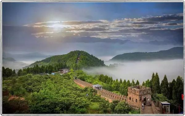 森林防火監(jiān)控衛(wèi)士國慶期間你干了些什么？讓林木蔥蘢 風景美如畫