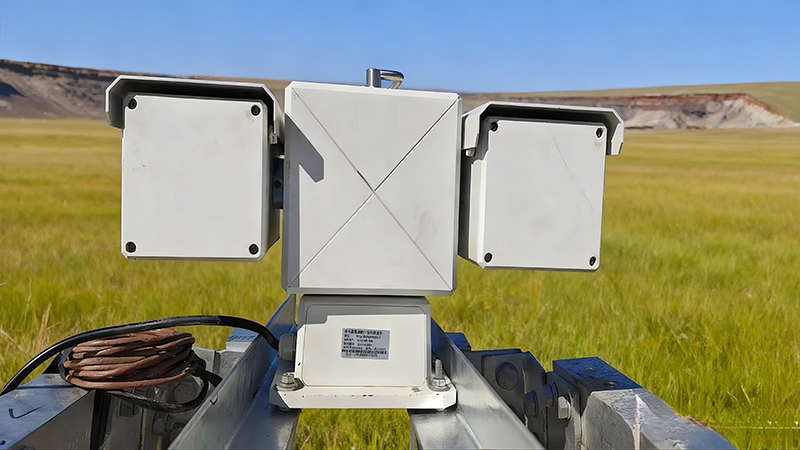 華瑞通內(nèi)蒙古草原5公里火災(zāi)預(yù)警新方案：全天候日夜監(jiān)控+遠(yuǎn)程除霜防霧攝像機(jī)
