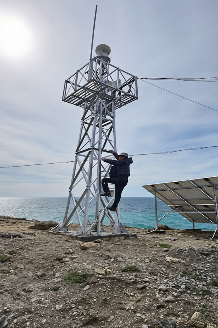 水平360℃無限位旋轉(zhuǎn)，華瑞通雙傳感器光電轉(zhuǎn)臺球機(jī)覆蓋海洋養(yǎng)殖全場景